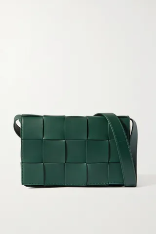 Bottega Veneta - Cassette Intrecciato Leather Shoulder Bag - Green