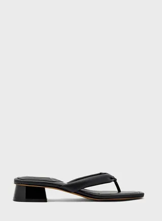 Gisela Sandals