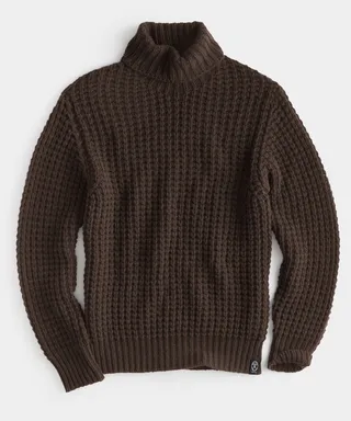Recycled Cashmere Turtleneck in Espresso Bean