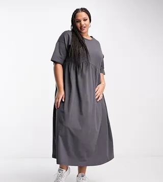 ASOS DESIGN Curve short sleeve smock midi dress with seam detail in charcoal