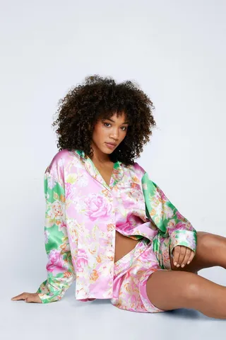 Nasty Gal Womens Satin Floral Print Colorblock Pajama Short Set