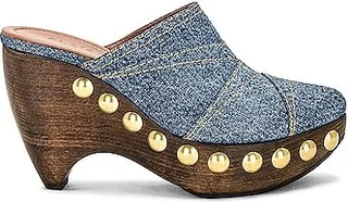 ALAÏA Le Sabot Clogs in Blue