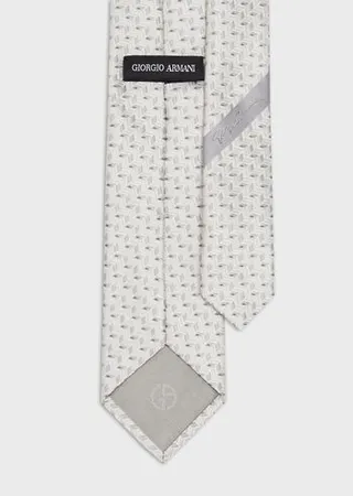 Silk tie with geometric jacquard motif