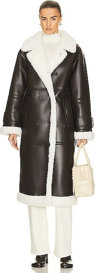 STAND STUDIO Hayley Faux Shearling Coat in Chocolate