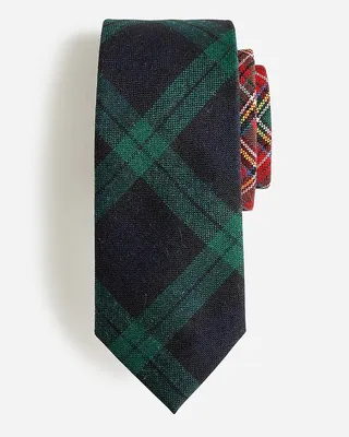 English wool tie in tartan