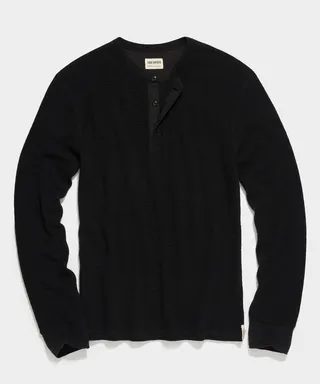 Lightweight Mini Waffle Henley in Blacktop
