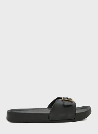 Buckle Detail Slides