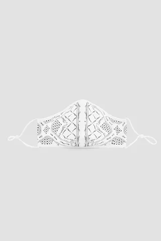 The Protector Mask in white