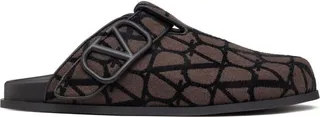 V Logo Signature slippers