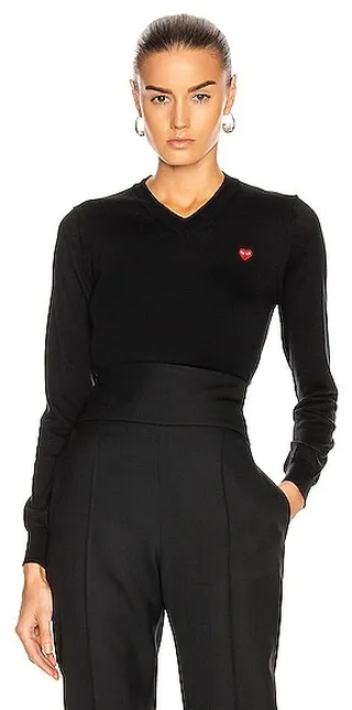 COMME des GARCONS PLAY Small Emblem V Neck Sweater in Black
