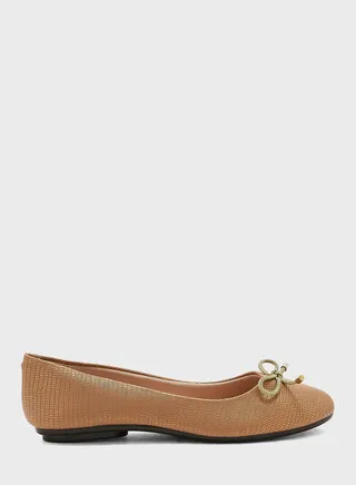 Veronica Close Toe Ballerinas
