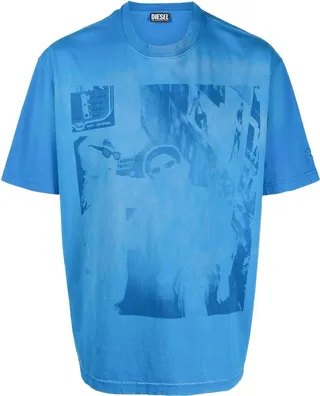 Graphic Print T-Shirt