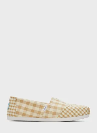 Pointed Toe Flat Slip Ons