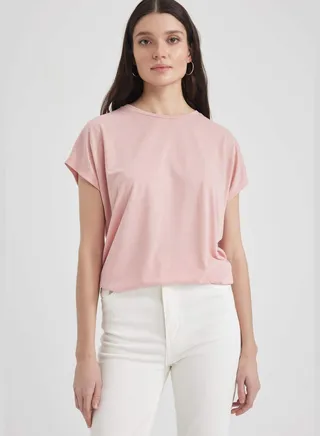Woman Batwing Crew Neck Knitted Short Sleeve T-Shirt