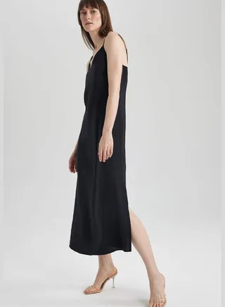 Woman V Neck Short Sleeve Woven Dress