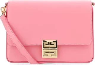 Shoulder bag realized in smooth calf leather enriched by metal 4G detail at the front.