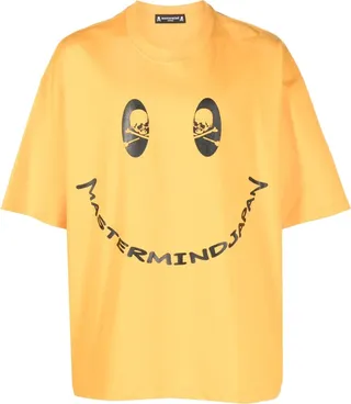 smiley face-print T-shirt