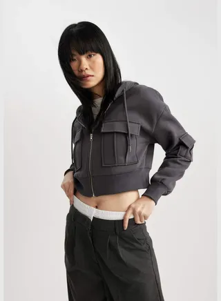 Woman Knitted Cardigan