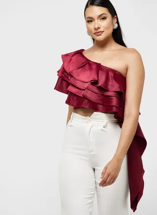One Shoulder Ruffle Layer Top