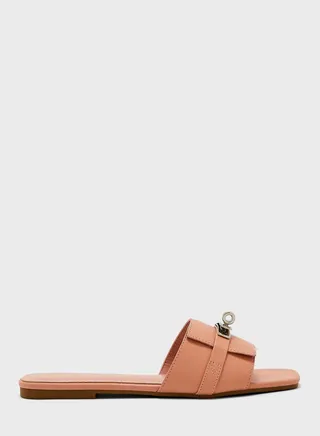 Buckle Detail Flat Sandals