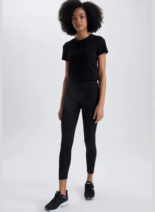 Slim Fit Ankle Length Sports Leggings