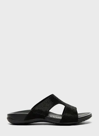 Cross Strap Flat Sandals