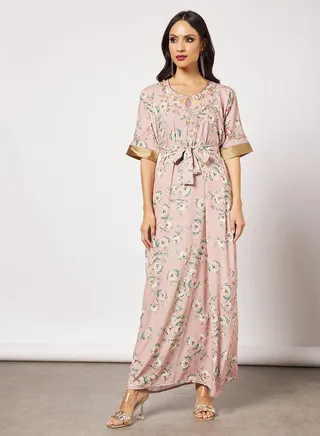 Jalabiya With Floral Embroidery Long Sleeves With Belt
