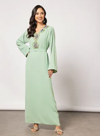 Jalabiya Embellished With Beads Work