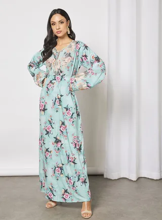 Jalabiya With Colored Flower Patterned Embroidery In Front And Wrist With Belt