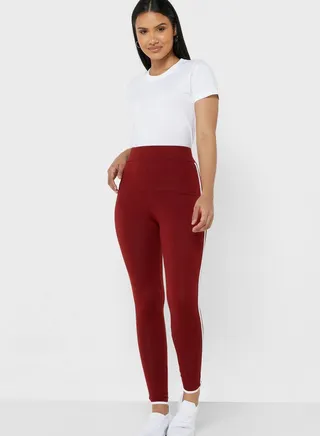 Contrast Side Paneled Leggings