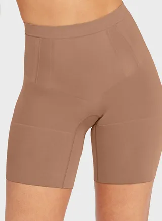 Mid Thigh Short