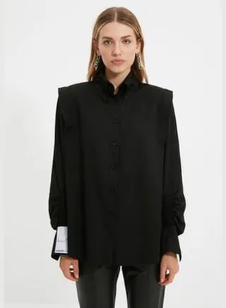 X Sagaza Studio Black Gathered Detailed Shirt TPRAW22GO1191