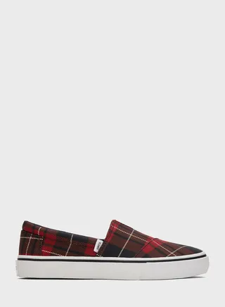 Alpargata Fenix Slip On Slip Ons