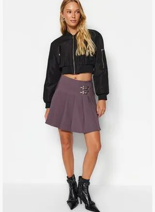 Gray Knitted Mini Skirt With Buckle Detail Pleat TWOAW24ET00051
