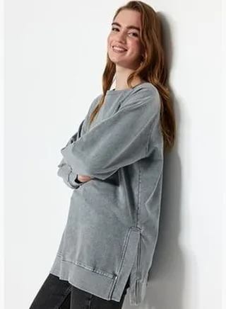 Gray Washed Knitted Sweatshirt TCTSS23TW00062