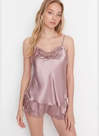 Mink Lace Detailed Satin Singlet-Shorts Woven Pajamas Set.