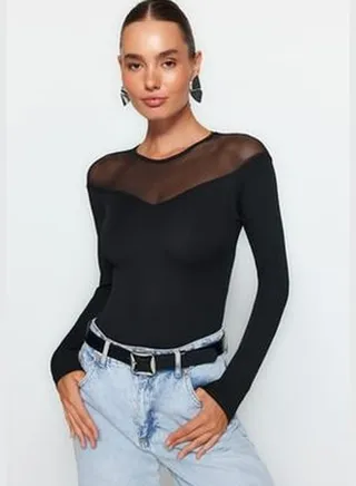 Black Slim Snap Buttons Tulle Detailed Sweetheart Collar Ribbed Flexible Knitted Body TWOAW24BD00019