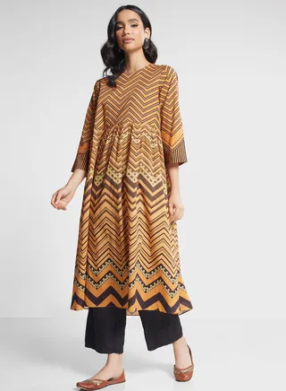 Round Neck Pleated Kurti