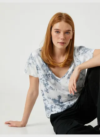 V Neck Batik Printed T-Shirt