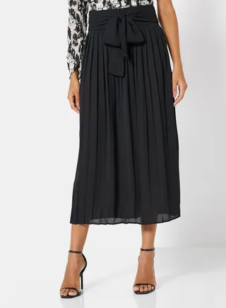 Pleated High Rise Midi Skirt