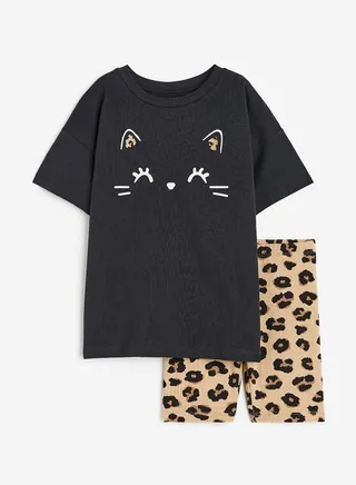 Kids 2 Piece Printed T-Shirt And Pyjama Set