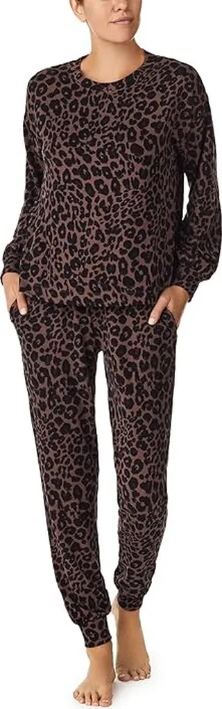 Sanctuary Long Sleeve Popover and Joggers PJ Set (Animal) Women's Pajama Sets