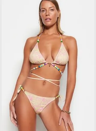 Abstract Pattern Triangle Bikini Top With Beads Accessory TBESS23BU00226