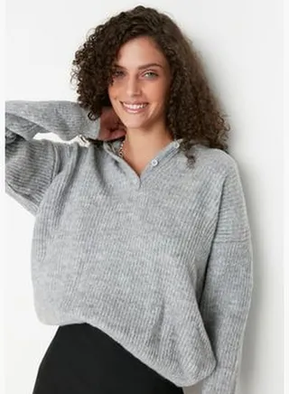 Gray Soft Textured Hooded Knitwear Sweater TWOAW21KZ0410