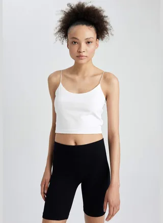 Woman Slim Fit Crew Neck Sleeveless Knitted Athlete