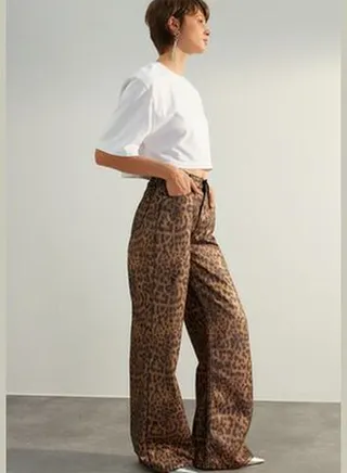 Limited Edition Multicolored Animal Print Wide Leg Jeans TPRAW24JE00002