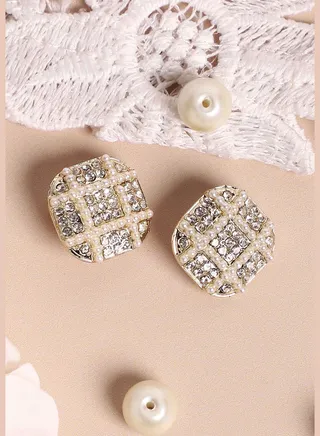 Silver Plated Designer Stone Casual Stud For Women