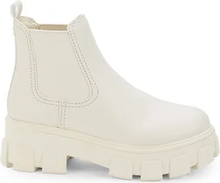 Darielle Chelsea Boots