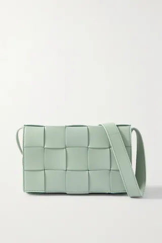 Bottega Veneta - Cassette Intrecciato Leather Shoulder Bag - Green