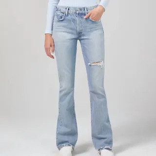 Emannuelle Low Rise Boot Jeans in Celestin
